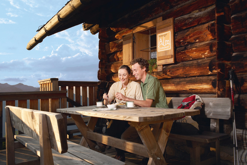 Abendessen auf der Almhütte