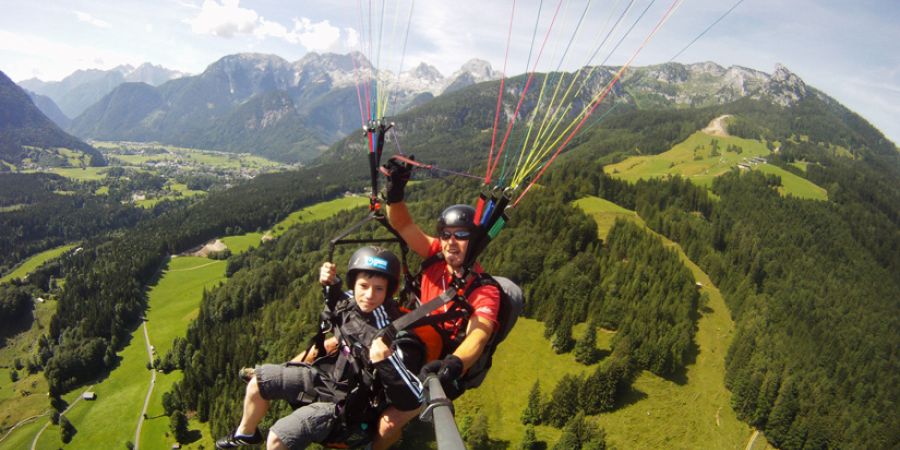 Paragleiten über österreichs Berge